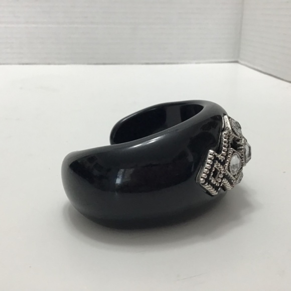 VTG Rhinestone jewelled black resin domed cuff & VTG suede Floral Bracelet - Picture 5 of 14